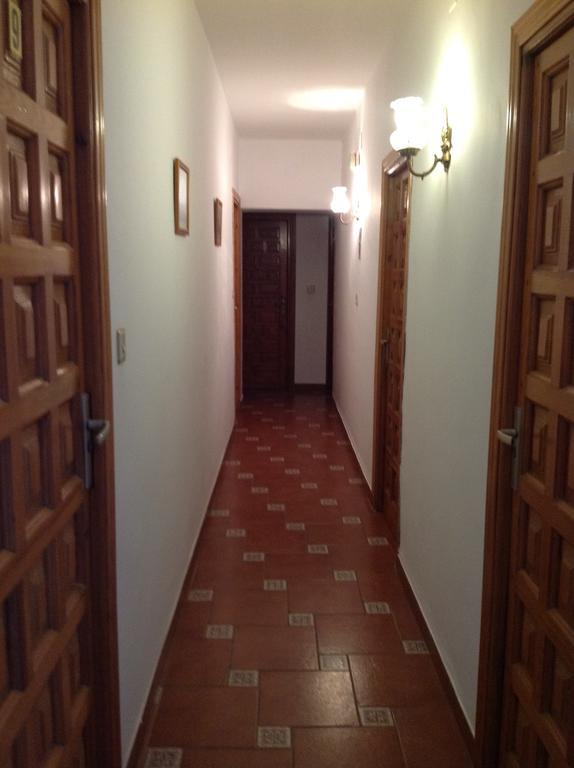 Mesón de Lagartera Exterior foto